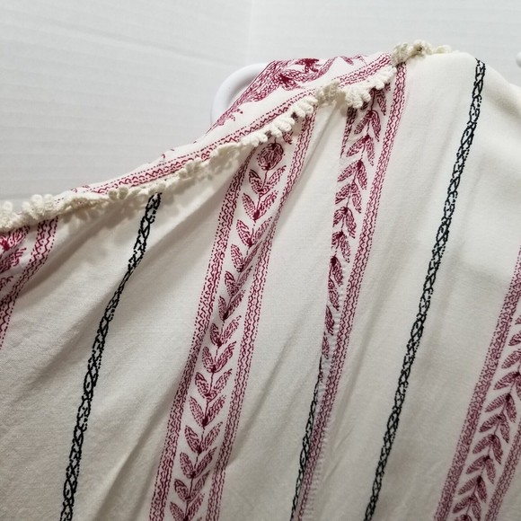 Women's Blouse Kori America Size Small Cream and Red Open Back Cold Shoulder - Picture 4 of 13